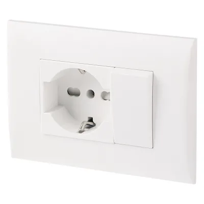 PLACCA PRECOMPOSTA 1 presa P40 + 1 deviat. 10A - col.bianco
