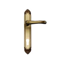 MANIGLIA LAVINIA CON PLACCA IN OTTONE FORO YALE