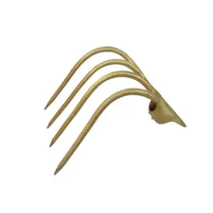 FORCA A 4 DENTI PIEGATI DA STALLA