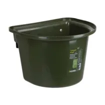 MANGIATOIA IN PLASTICA VERDE PER CAVALLI