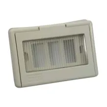 SCATOLA DA INCASSO PORTAFRUTTI 3P PORTELLO A FINESTRA IP44