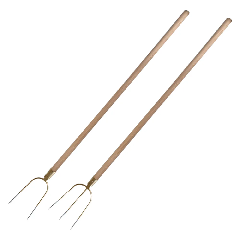 FORCA DA FIENO 'TOP QUALITY' 3 denti - con manico cm. 140 FORCA DA FIENO 'TOP QUALITY' 3 denti - con manico cm. 140