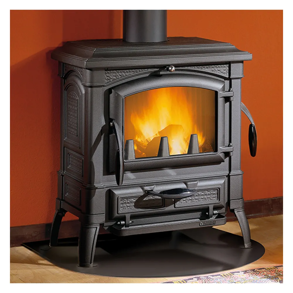 TERMOSTUFA A LEGNA IN GHISA 'TERMOISOTTA DSA' 15 kW - colore nero antracite TERMOSTUFA A LEGNA IN GHISA 'TERMOISOTTA DSA' 15 kW - colore nero antracite