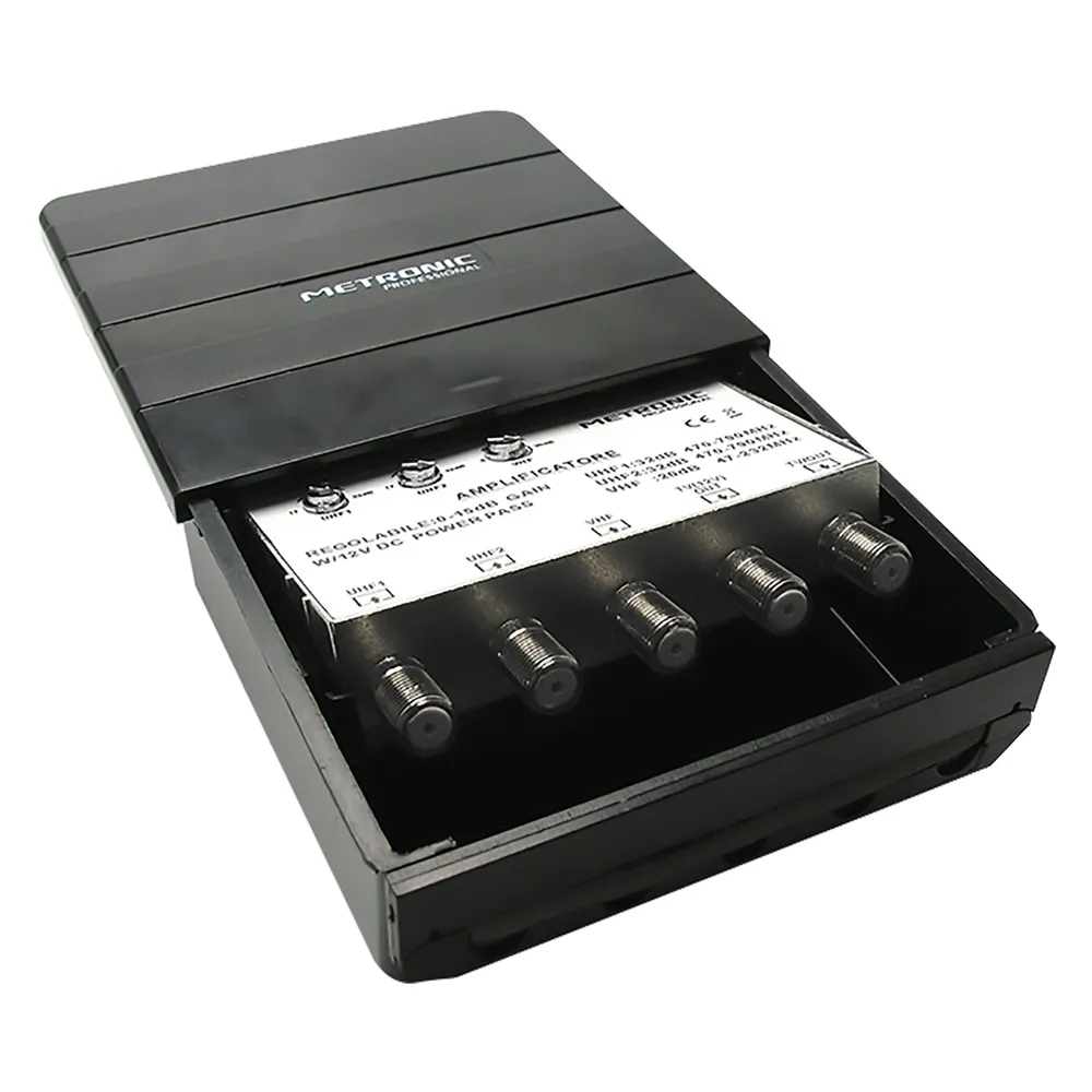 AMPLIFICATORE ESTERNO - DIGITALE TERRESTRE 3 IN/2 3 ingres. UHF/UHF/VHF - 2 uscite TV AMPLIFICATORE ESTERNO - DIGITALE TERRESTRE 3 IN/2 3 ingres. UHF/UHF/VHF - 2 uscite TV