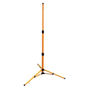TREPPIEDE PER PROIETTORI LED mm. 870x870xh.1500