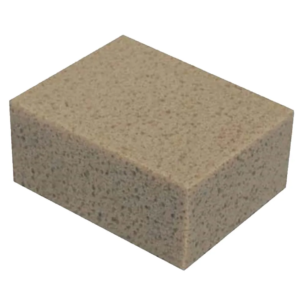 SPUGNA IN POLIESTERE cm 14 x 11 x 5 SPUGNA IN POLIESTERE cm 14 x 11 x 5