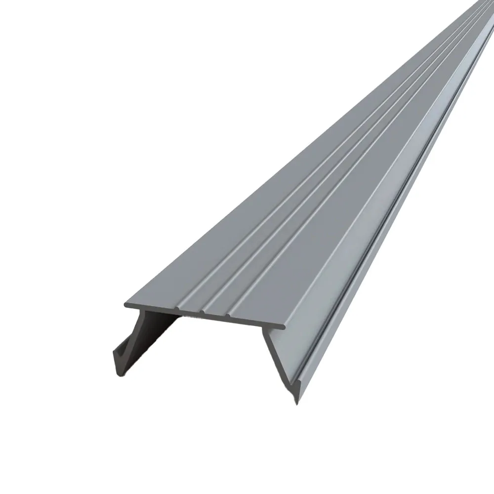 GOCCIOLATOIO PER BALCONI largh. 20 mm / h. 10 mm GOCCIOLATOIO PER BALCONI largh. 20 mm / h. 10 mm