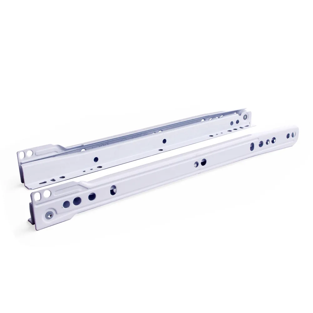 Guide per cassetti a rullino bianche Dimensioni Ø/X accessori mobili: 550 mm. Guide per cassetti a rullino bianche Dimensioni Ø/X accessori mobili: 550 mm.
