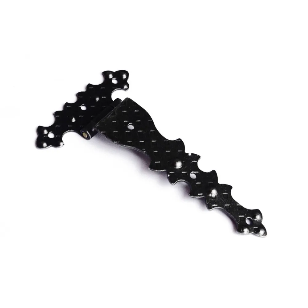 Cerniere rustiche in ferro martellato nero collo alto Misura (mm x mm): 68 x 124 mm.