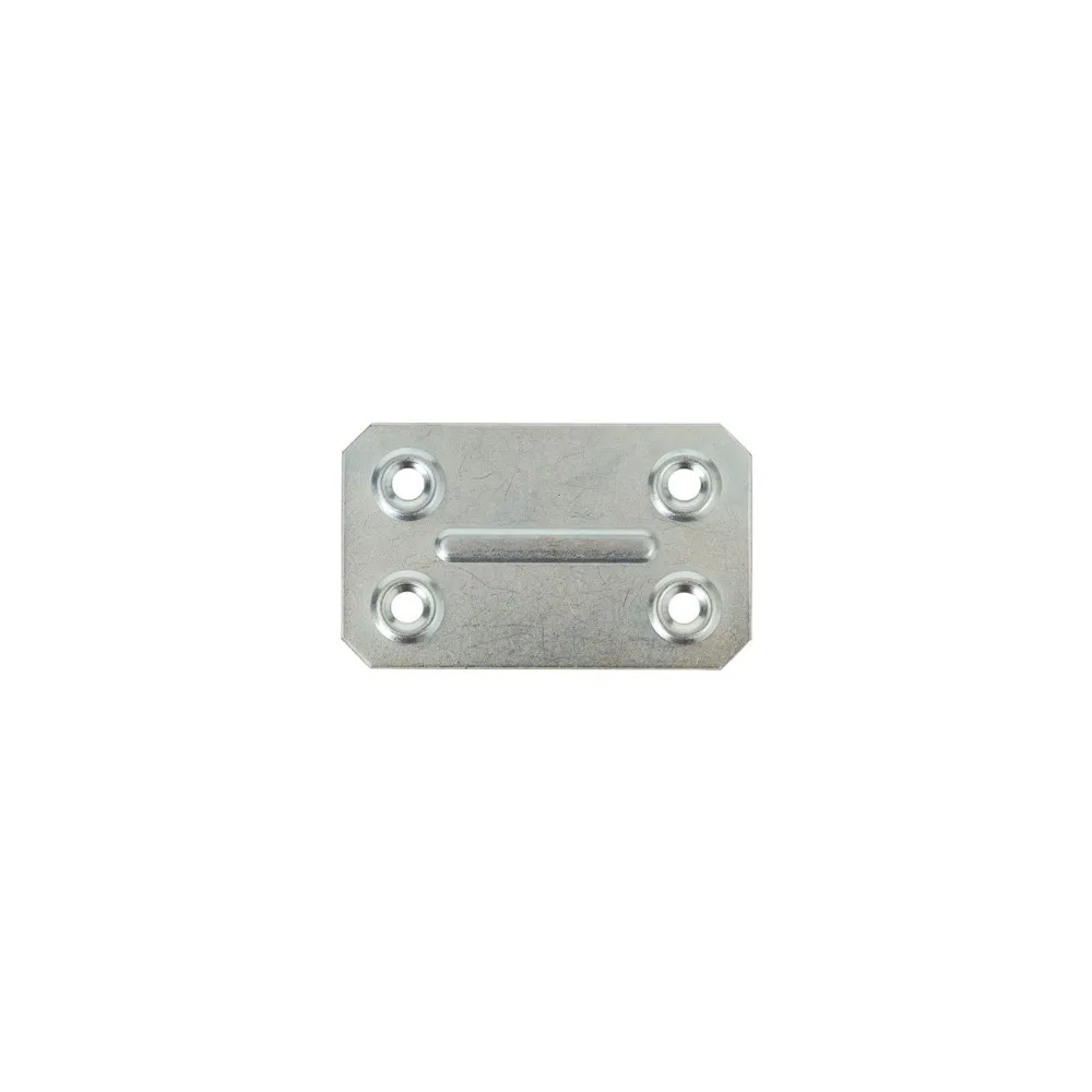 Piastrina di giunzione in acciaio zincato 40 x 67 mm.