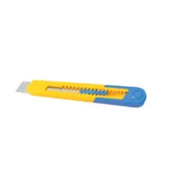 CUTTER 18 MM PLASTICA S/GUIDALAMA BLISTER 82020* (24