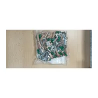 R ACCESSORI MONTAGGIO X ARMADIO MULTIUSO C/SPECCHIO 1C+6R CM.72X37X195 B/CO CEMENTO