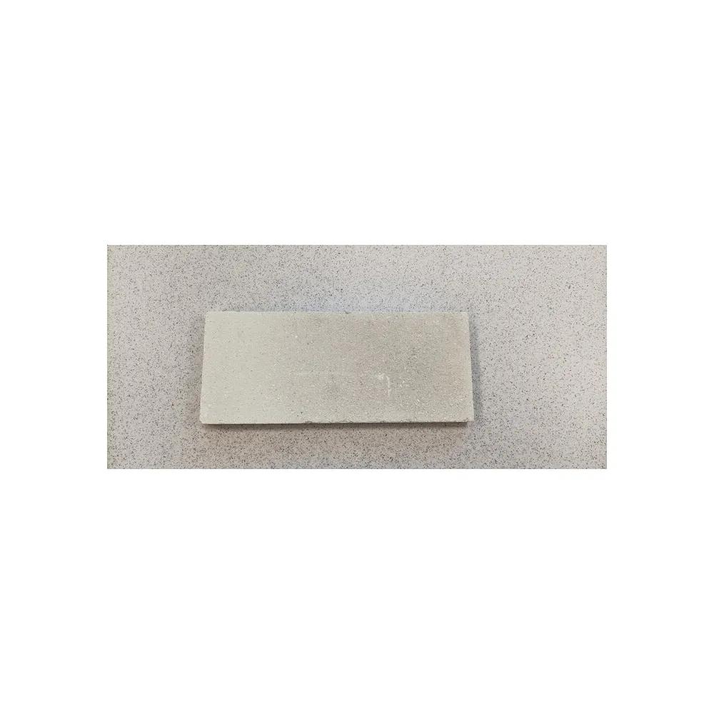 R SCHAMOTTE BRICK E2/1 MIS.113X272 MM. R SCHAMOTTE BRICK E2/1 MIS.113X272 MM.