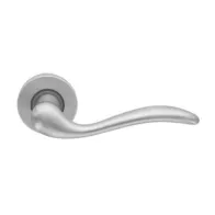 MANIGLIA ZAMA MINORCA C/BOCCHETTA CROM SATIN (2