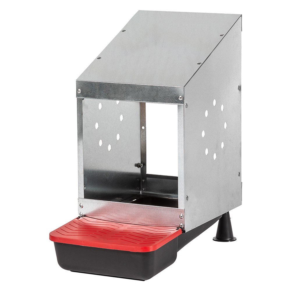 NIDO PER GALLINE OVAIOLE cm 26 x 47 x h 52 NIDO PER GALLINE OVAIOLE cm 26 x 47 x h 52