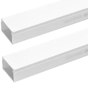 CANALINA QUADRATA PVC BIANCA C/SUPPORTO ADESIVO L2000XW40XH25MM