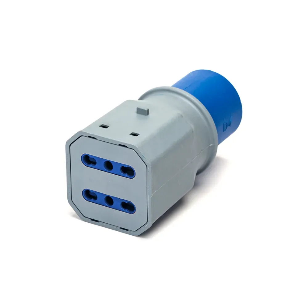 ADATTATORE IND. ITALIANO IBC309 3 SPINE A 2P11/P17 ADATTATORE IND. ITALIANO IBC309 3 SPINE A 2P11/P17