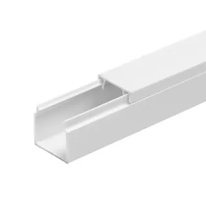 CANALINA QUAD.PVC BIANCA C/SUPP ADECanalina quadrata in PVC bianca con supporto adesivo L2000*W40*H40mmS. L2000XW40XH40MM