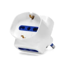 Adattatore a 3 vie 16A bianco Adattatore a 3 vie 16A bianco