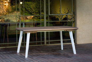 TABLE 'HARMONY' EXTENSIBLE...